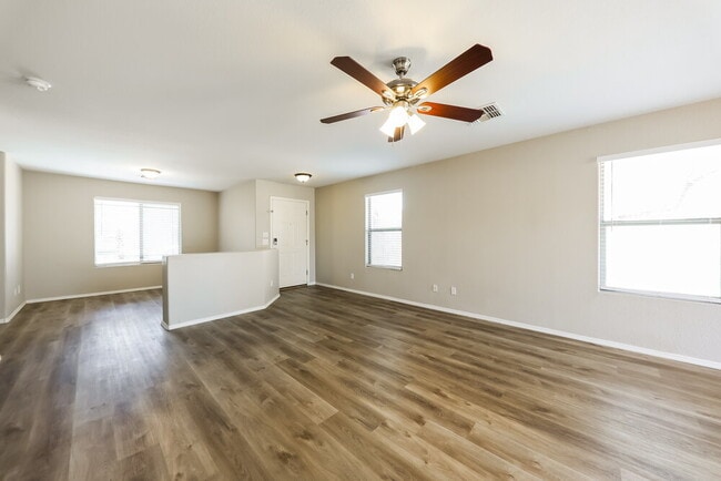 Photo - 13122 W Clarendon Ave