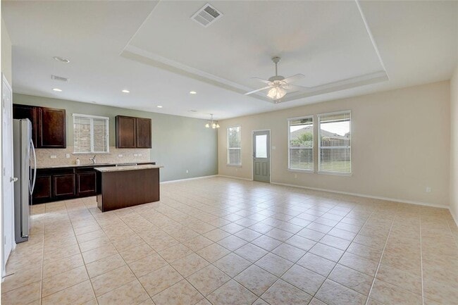 Photo - 109 Marcheeta Way