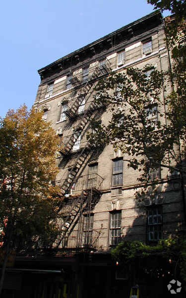 265 E 78th St - 265 E 78th St