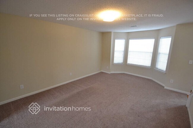 Photo - 1380 Travers Creek Trail