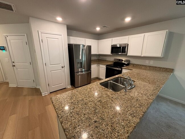 Photo - 140 Kings Parish Ct