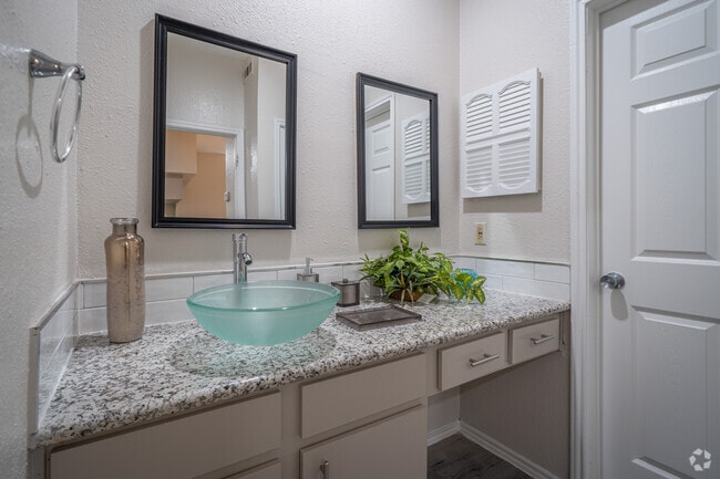 Interior Photo - Green Tree Place Rental