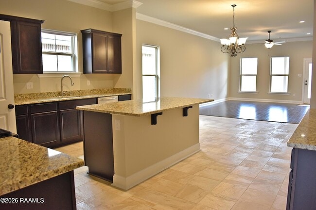 421 Berg Ct