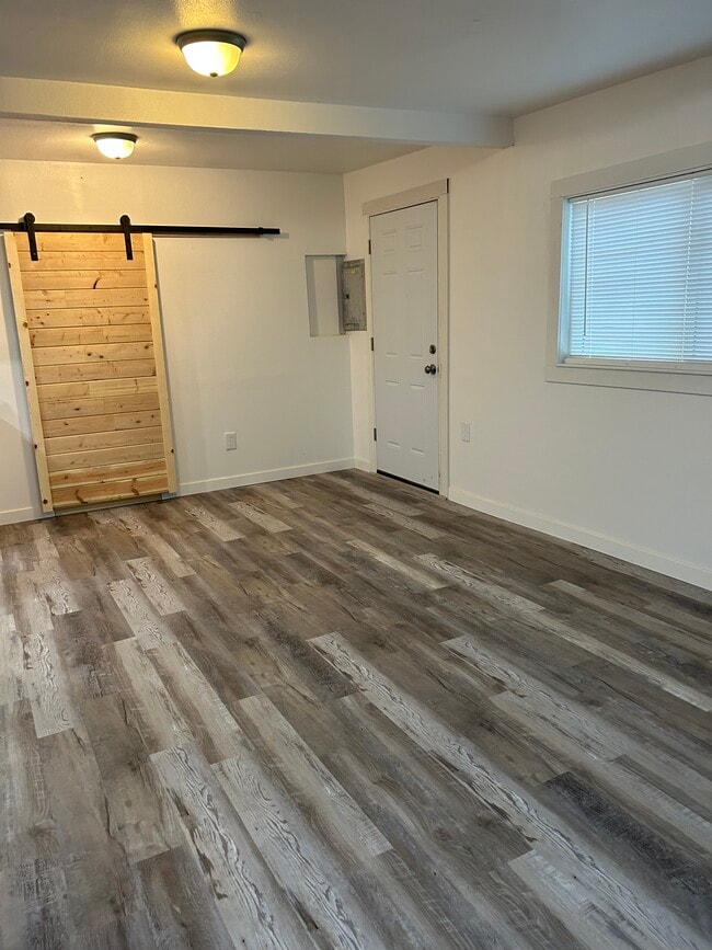 Photo - 181 N 600 W