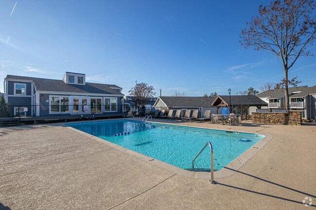 Building Photo - Meridian at Hermitage Rental