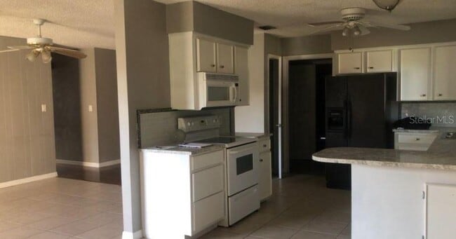 Photo - 2326 York Pl