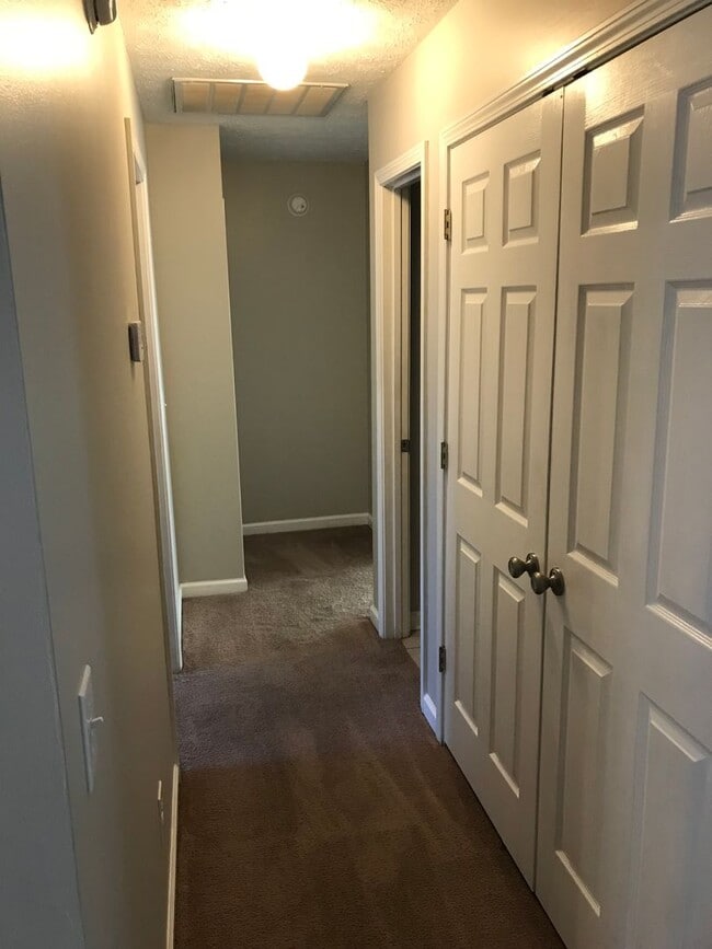 Photo - 248 E Veterans Blvd