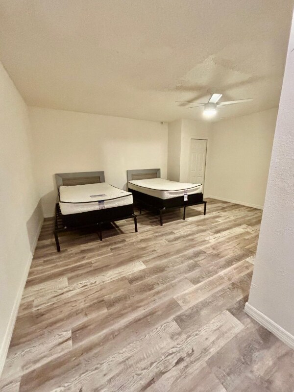 Photo - 8130 Rolling Log Dr