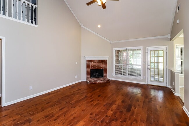Photo - 383 N Ericson Rd