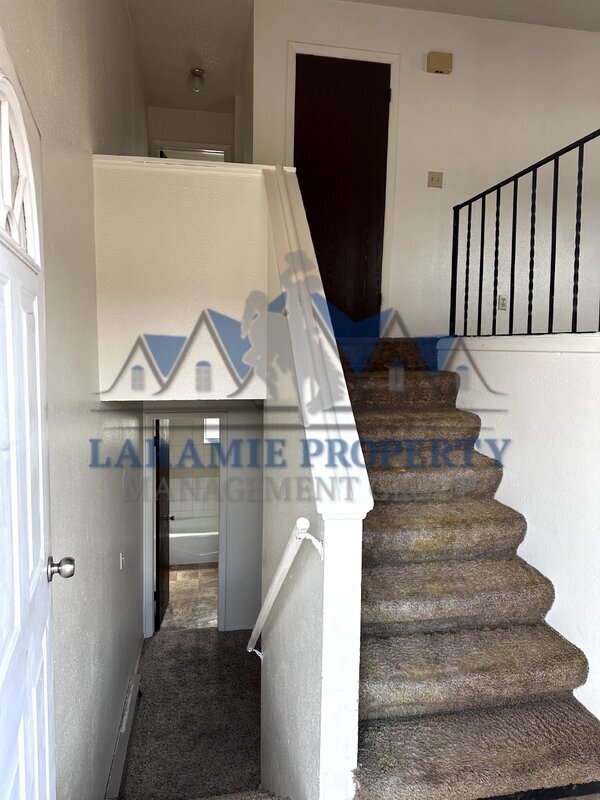 Photo - 714 Downey St Unit 18
