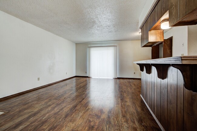 1315 Glen Oaks Ct Unidad 4