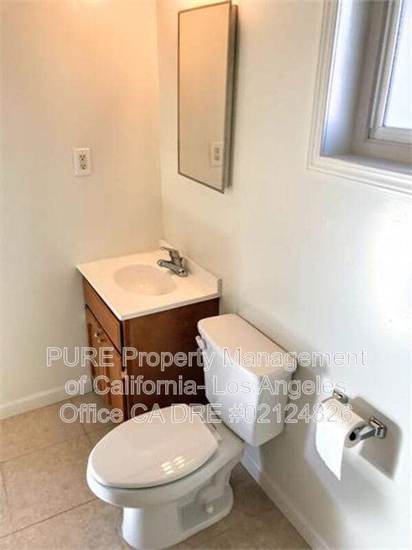 Photo - 3729 W 116th St