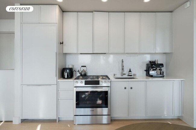 Photo - 111 Montgomery St