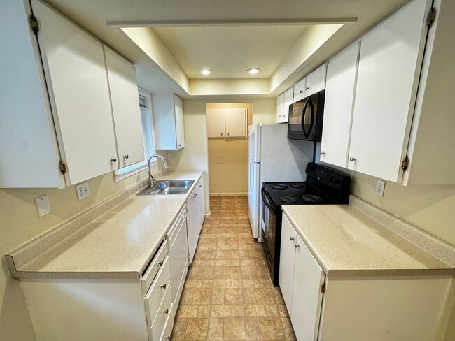 Photo - 5024 212th St SW Unit C