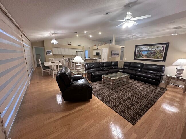 Photo - 1299 Morse Blvd