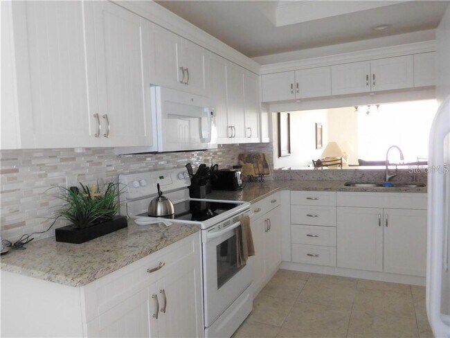Photo - 9630 Club S Cir Unit 6309