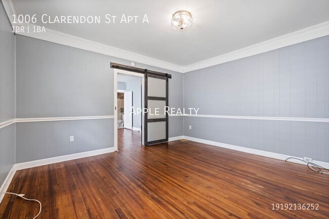 Photo - 1006 Clarendon St