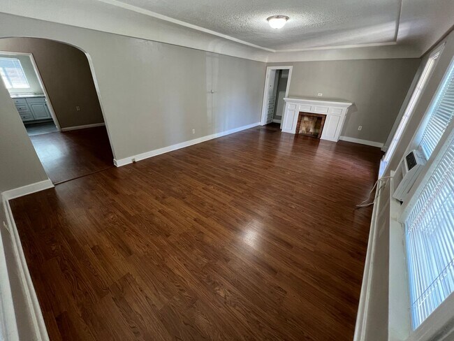 Photo - 24663 Unit 24665