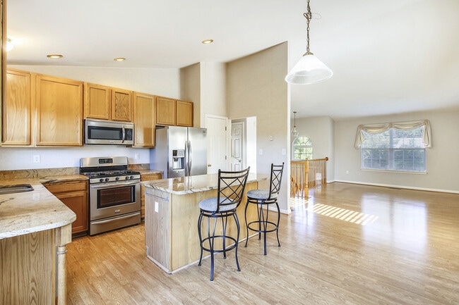 Photo - FENCED IN YARD!!!  Beautiful 4/3 UPDATED SF Home in Gaithersburg
