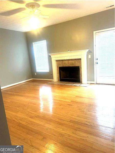 Photo - 7566 Larchwood Ln