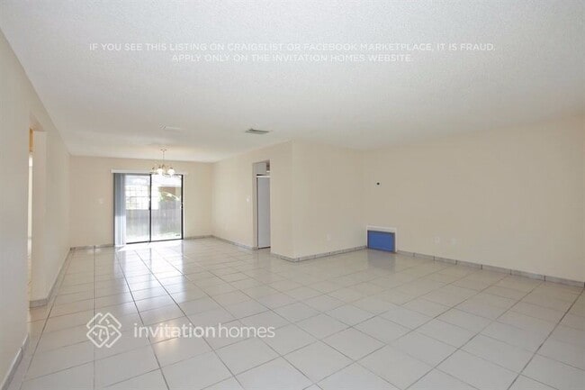Photo - 20101 SW 91st Ave