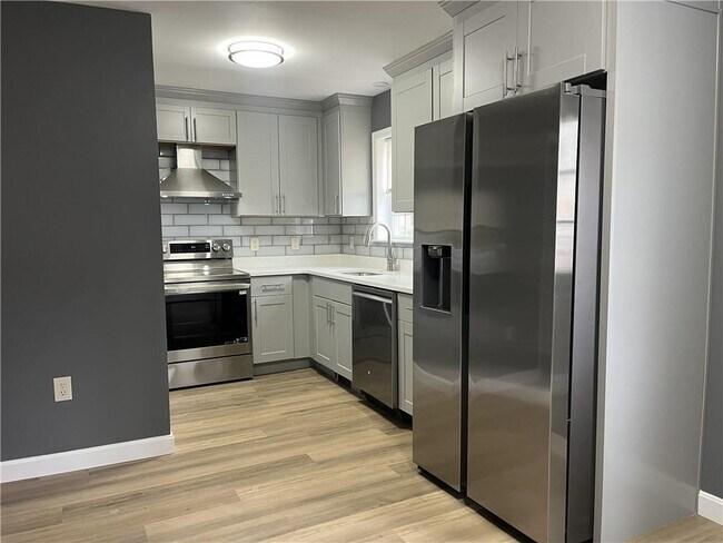 Photo - 11 Newcomb St Unidad A