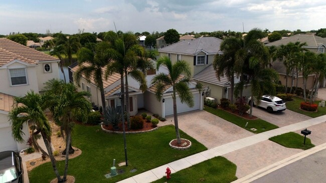 Photo - 110 Newberry Ln