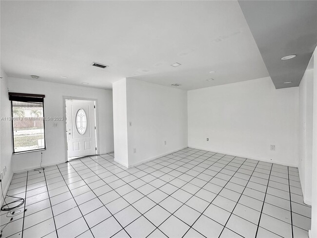 Photo - 11941 SW 208th Terrace