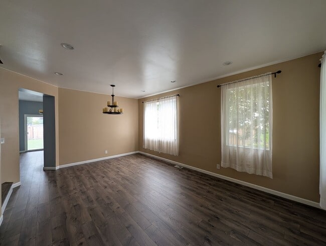 Photo - 4bd/2.5ba Snohomish Home