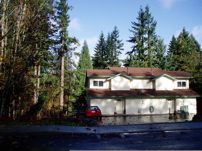 Building Photo - 39261 Hood St Unit 39261 Rental