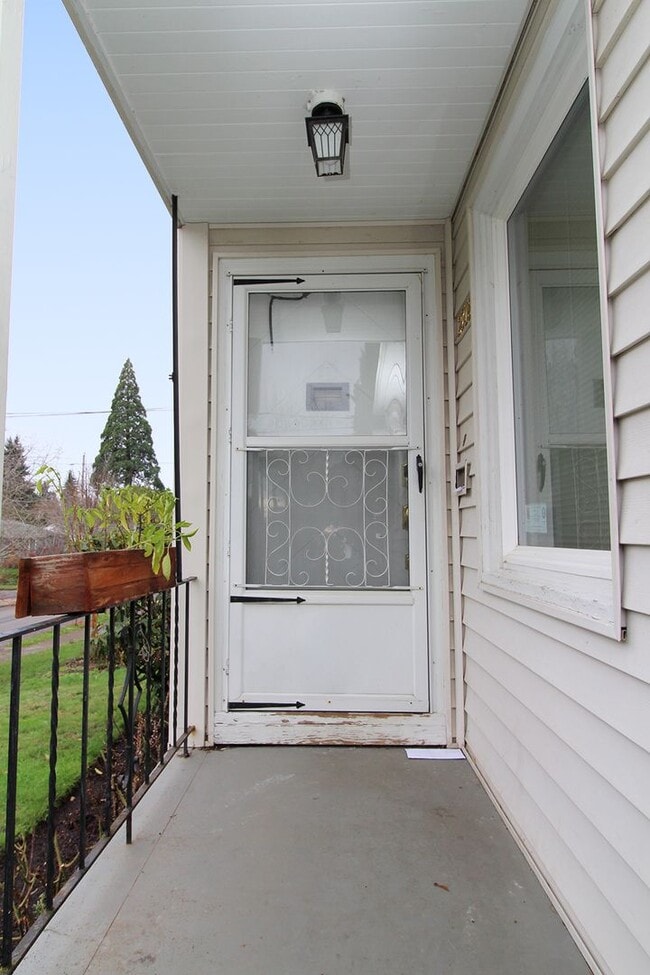 Photo - 2718 SE 58th Ave