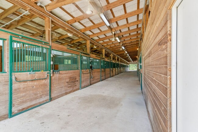 Photo - 21-acre equestrian facility - Just 20 miles from DC!