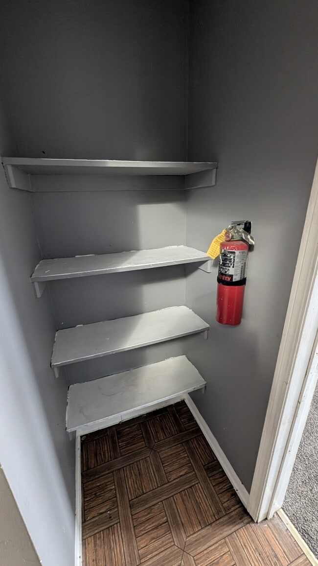 Photo - Oak Erie Building Unit 17 Oak 2