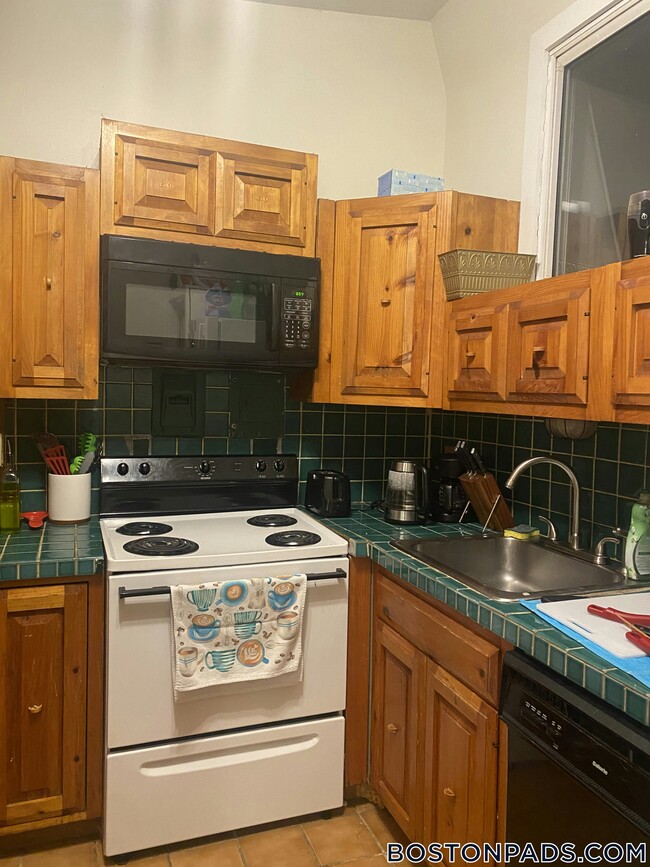 Photo - 49 Symphony Rd Unit 43