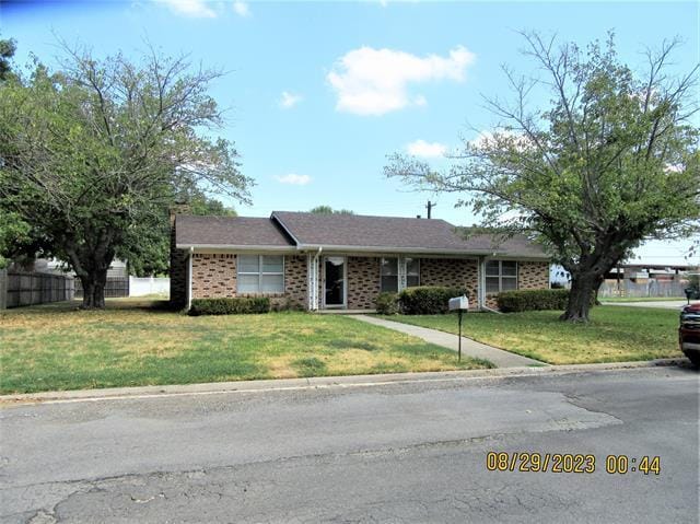 Photo - 200 Texoma Dr
