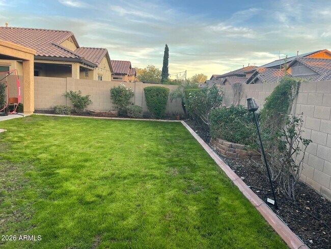 Photo - 10743 W Desert Elm Ln