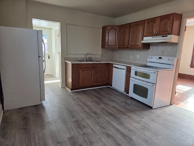 Photo - 630 N Courtland St