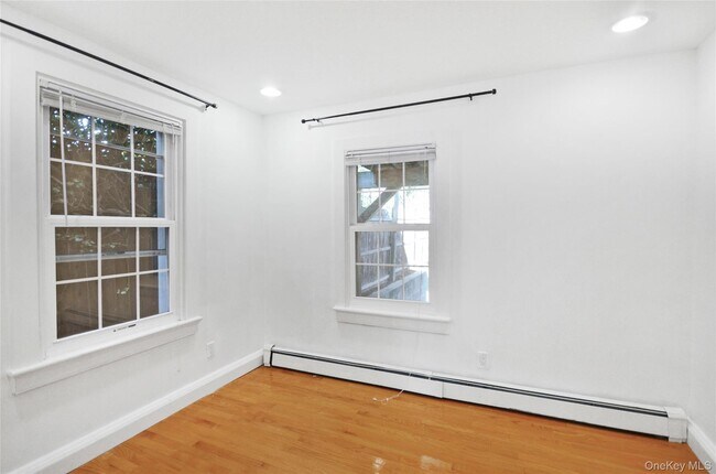 Photo - 29 S Eckar St