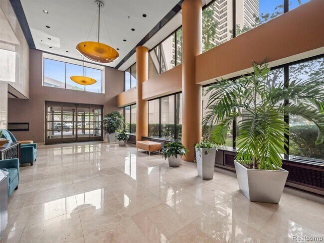 1001 W Jefferson Ave Unit 22I