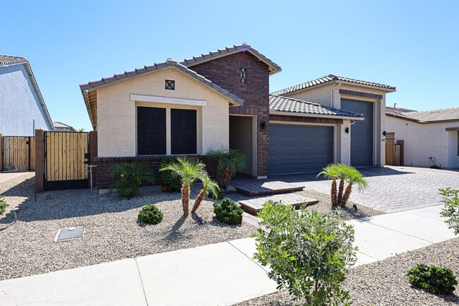 Photo - 25689 N 140th Ln