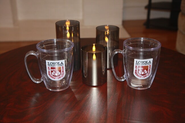 Loyola University Students...Welcome Home! - 1417 W Rosemont Ave Unit 1W