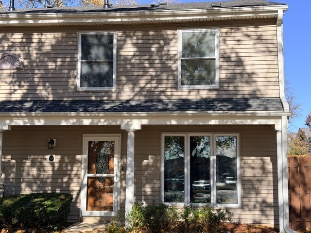 Building Photo - 6W S Fernwood Dr