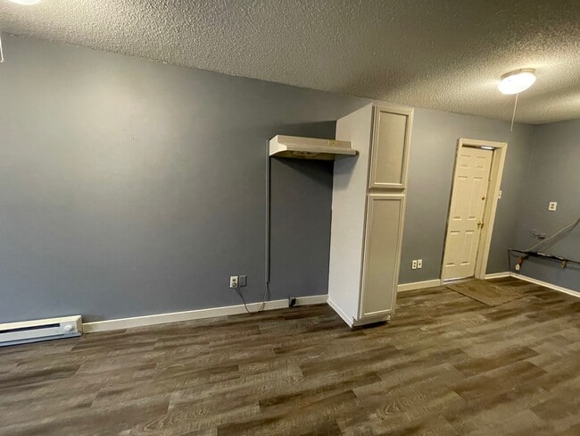 Photo - 1329 E Main St