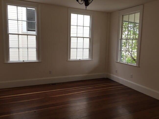 Living room - 119 Upham St Unit A