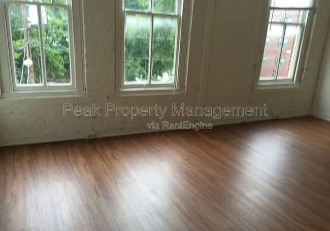 Photo - 308 W Broad St Unit C