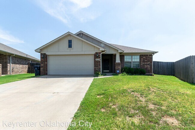 3 br, 2 bath House - 19000 Hecho Dr - 3 br, 2 bath House - 19000 Hecho Dr