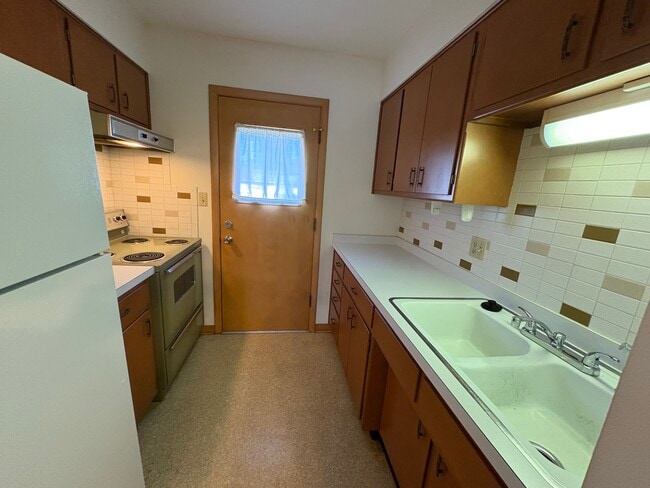 Photo - 600 Marshall Ave