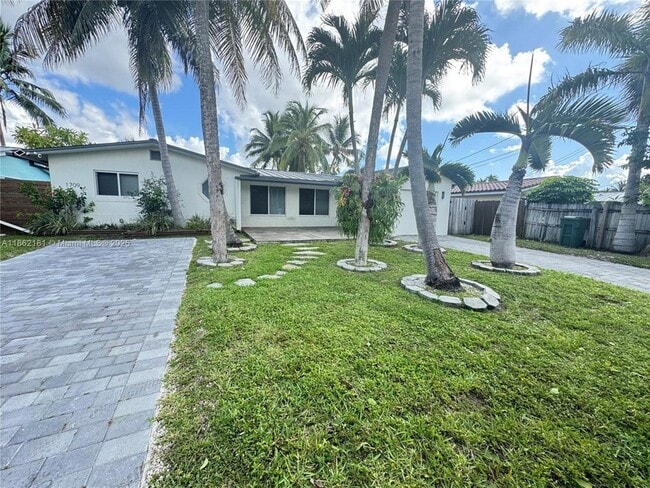 Photo - 1709 SW 5th Pl