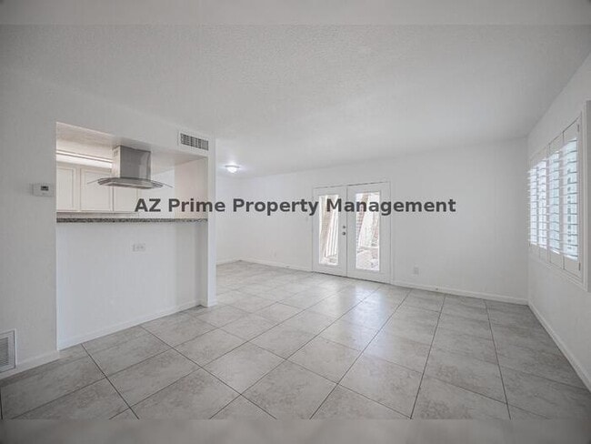 Photo - 4615 E Jones Ave