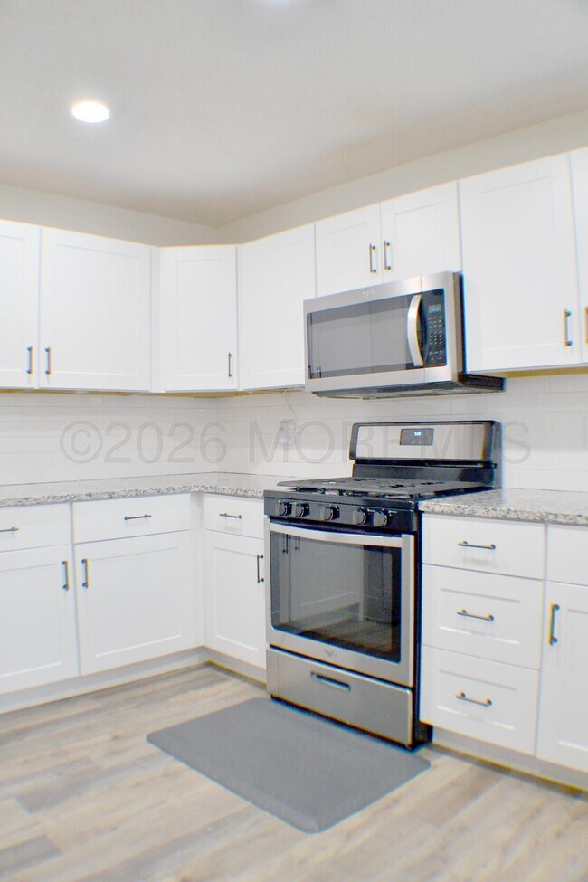 1711 Arthur St